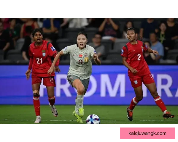 珀斯阿祖里与费雷曼特尔市女足鏖战互交白卷